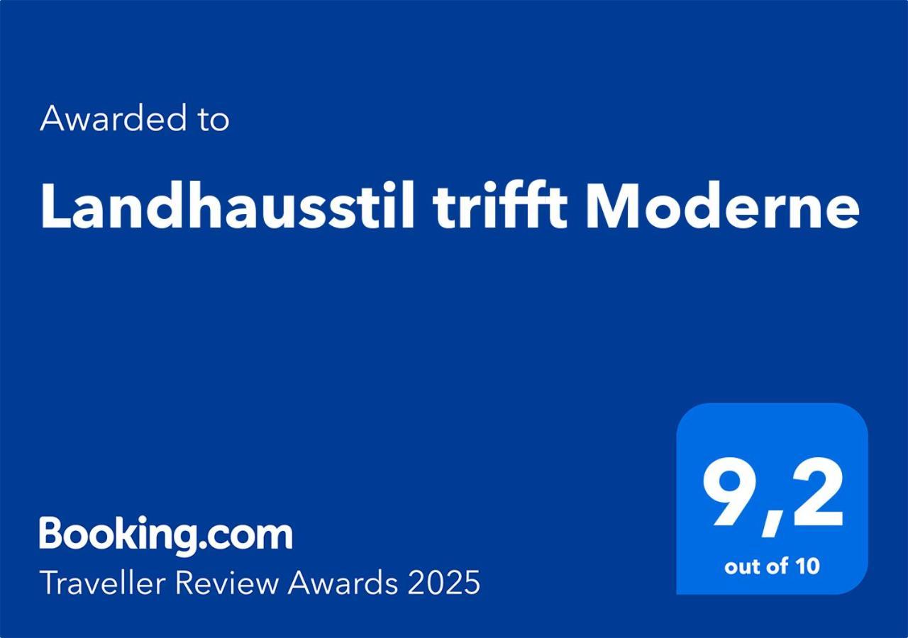 Landhausstil Trifft Moderne Muhlheim am Main Buitenkant foto
