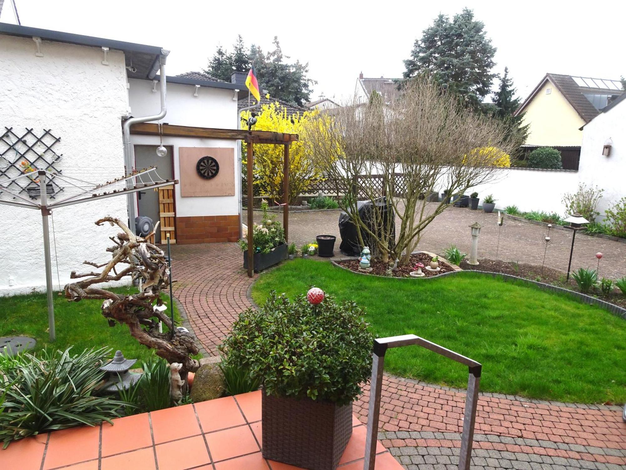 Landhausstil Trifft Moderne Muhlheim am Main Buitenkant foto