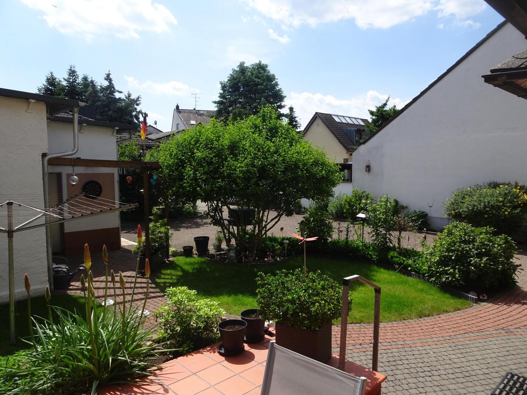 Landhausstil Trifft Moderne Muhlheim am Main Buitenkant foto